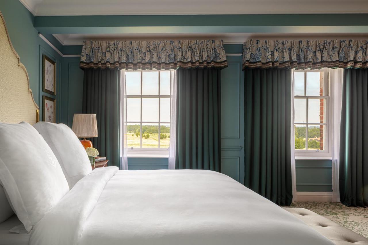 Winchfield Four Seasons Hotel Hampshire מראה חיצוני תמונה